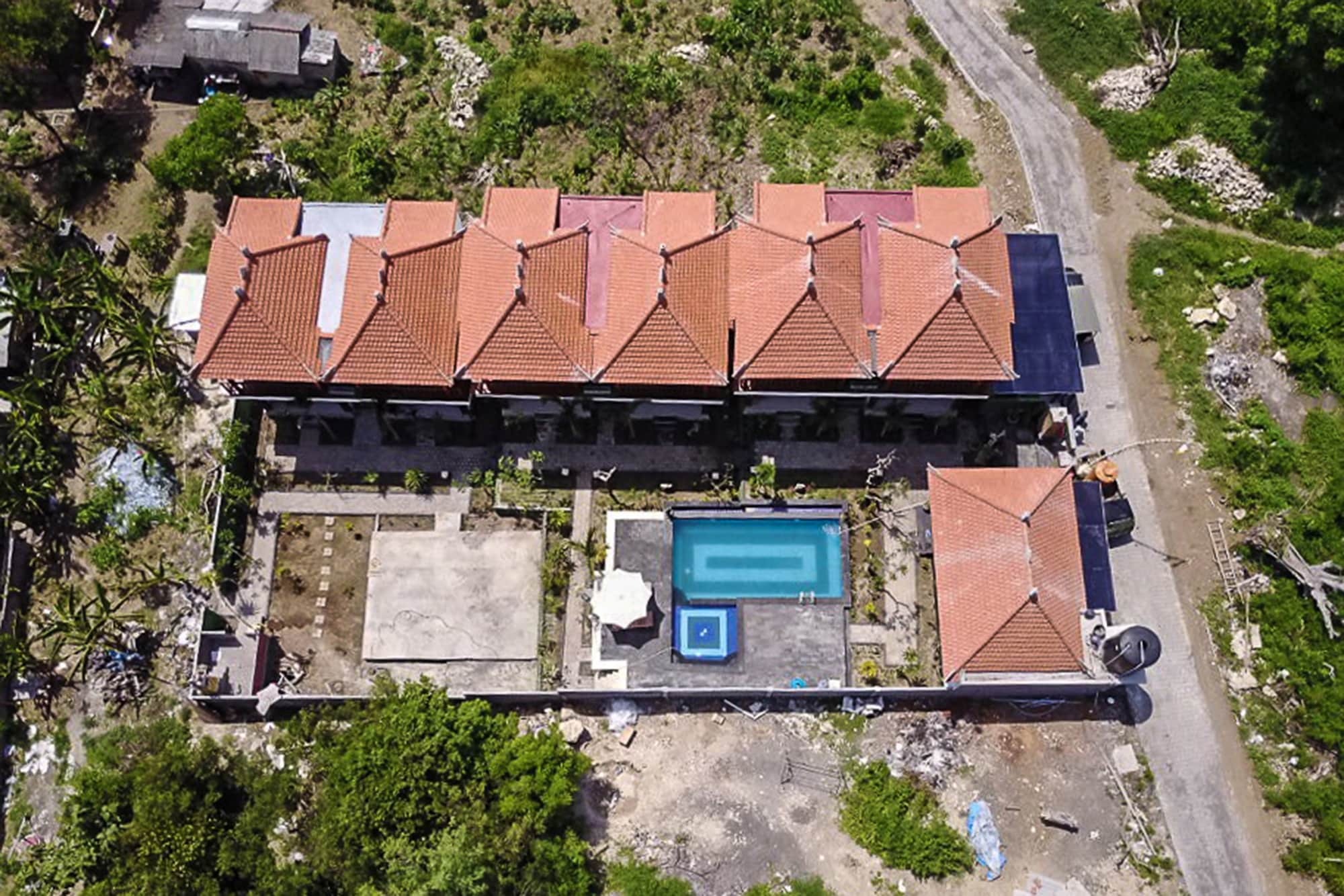 Lembongan Cempaka Villa & Restaurant นูซาเลมโบงัน ภายนอก รูปภาพ